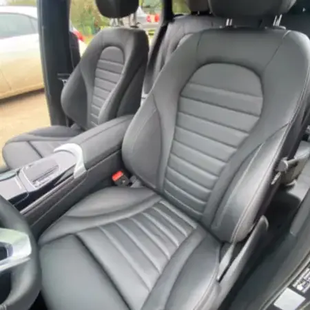 nettoyage intérieur voiture à Romorantin - image 3